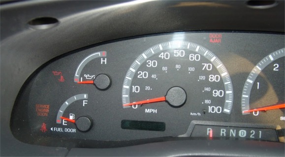 We repair dead odometers on 2002, 2003, 2004 F150, F250, F350 Pickup. Ford Pickup's with dead odometer Repair Service in Miami FL - 786-355-7660