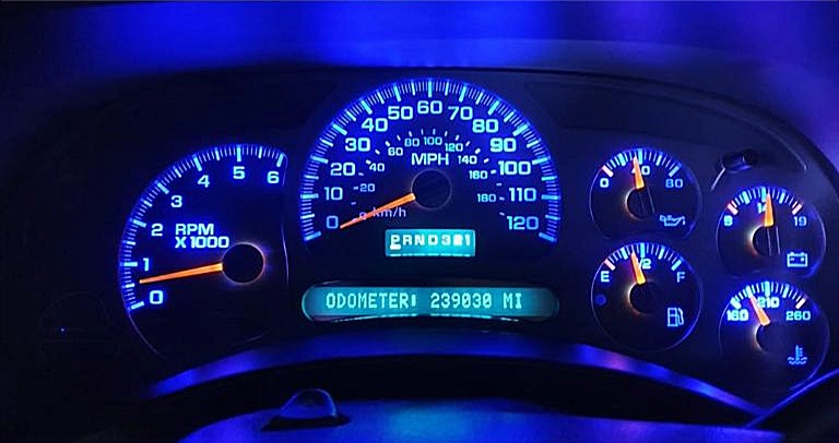 Chevy Silverado Cluster in Blue, Red, White, Green LED's. Customize your Silverado Speedometer. Call 786-355-7660 to fix the display on your 2003-2007 Chevy Silverado in FL - 786-355-7660